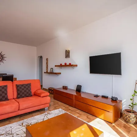 Comfort And Ideal Location To Explore #1981 شقة لاغوس