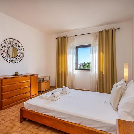 Comfort And Ideal Location To Explore #1981 * لاغوس