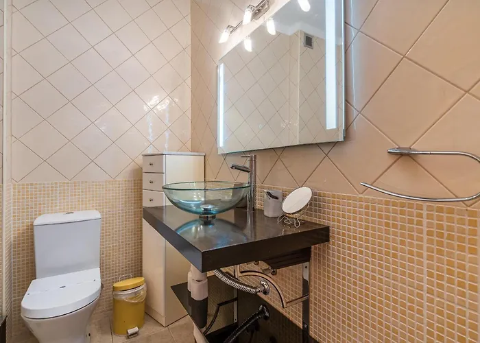 Comfort And Ideal Location To Explore #1981 Appartement Lagos