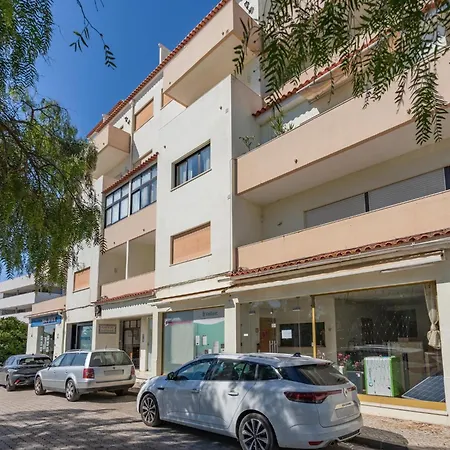 Comfort And Ideal Location To Explore #1981 * Lagos