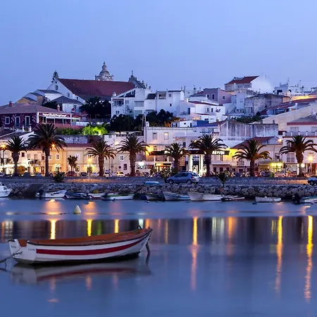 Comfort And Ideal Location To Explore #1981 * Lagos